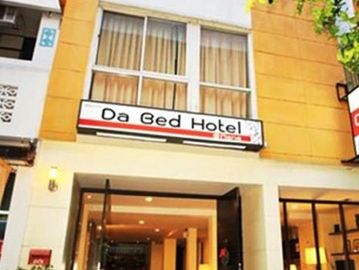 Cheqinn Bed Sukhumvit 4 Nana Plaza Bangkok Exteriör bild